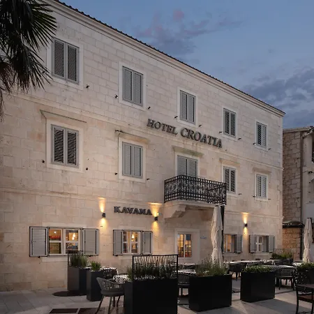 Hotel Croatia-2